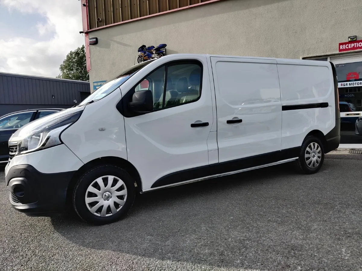 Renault Trafic 212 Long Base 84 k Km 13.750 Vat In - Image 2