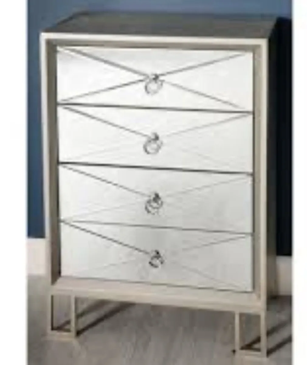 2 x Chest of drawers and matching lockers - Image 2