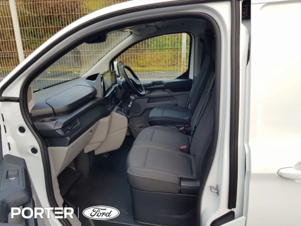 Ford Transit Custom  order Your 251 Now - Image 4