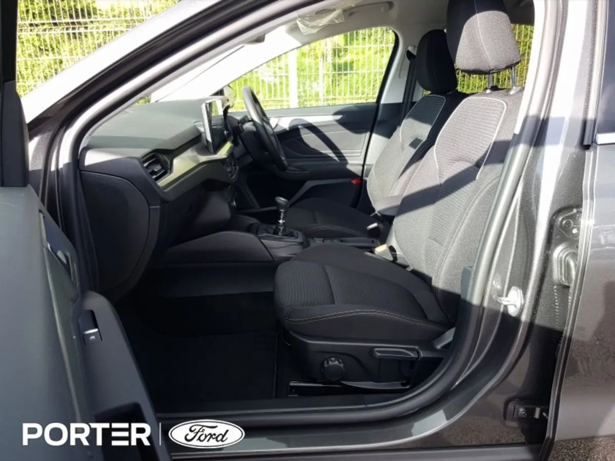 Ford Focus 1.0 Ecoboost Titanium 125PS - Image 4