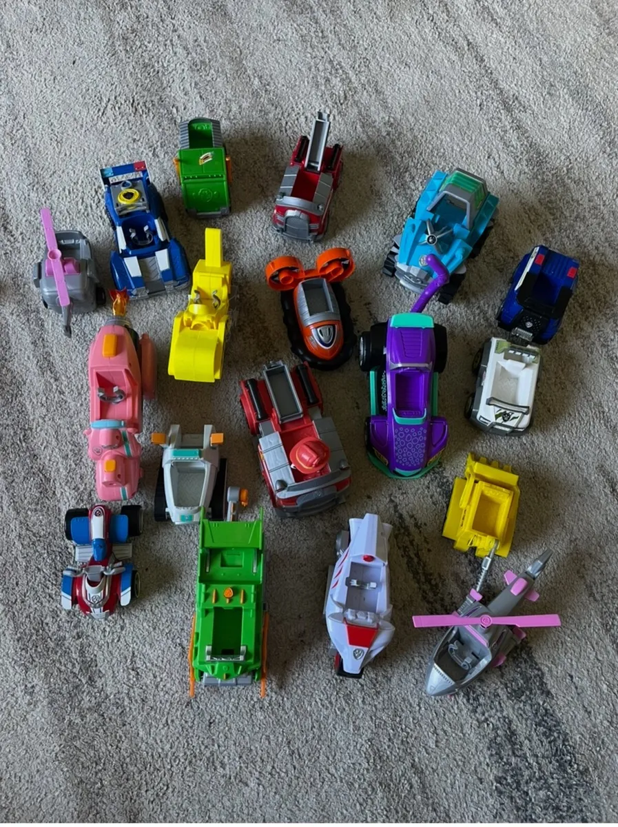 Children’s Toys - Image 1