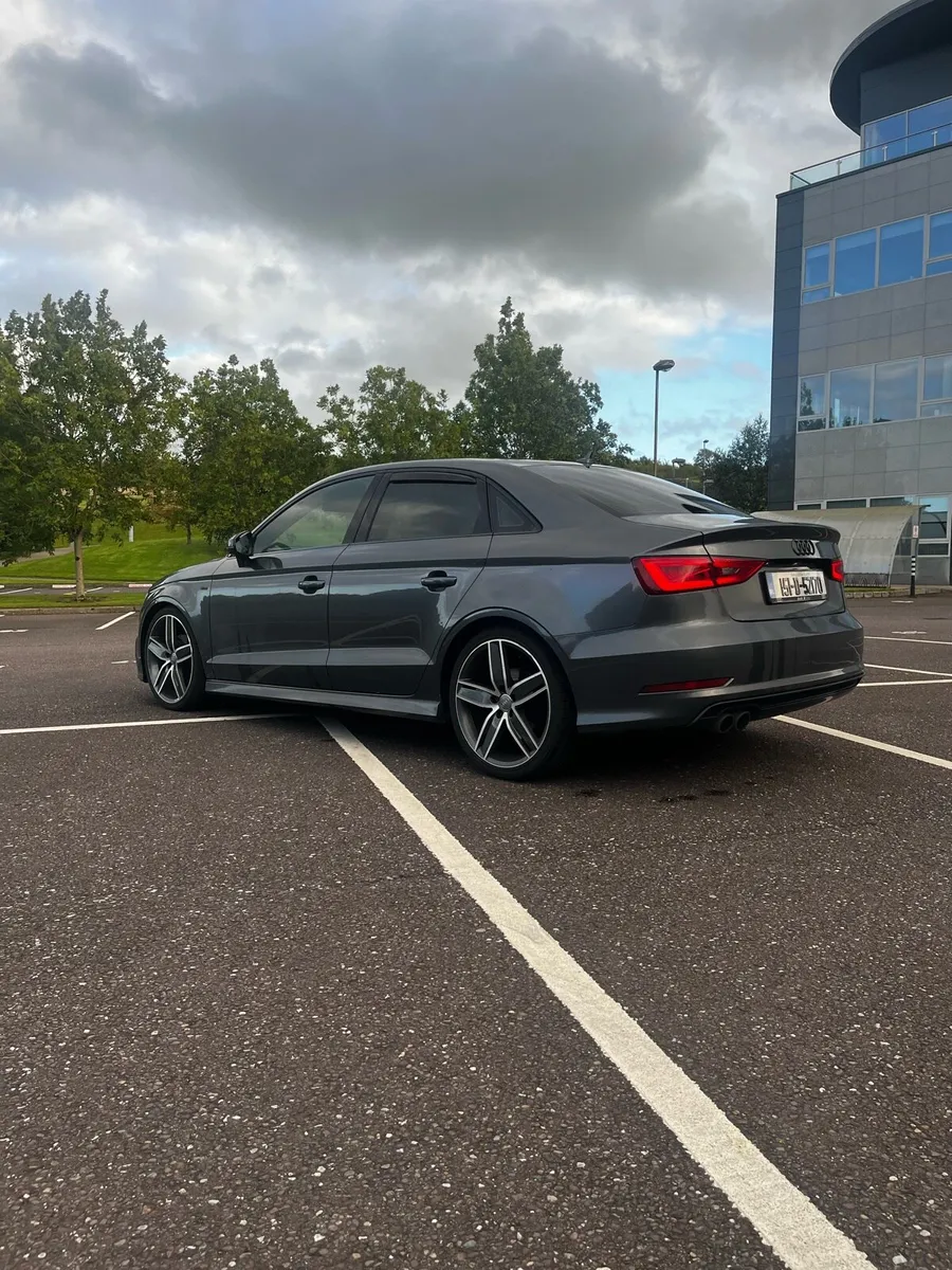 AUDI A3 S-LINE SALOON - Image 4