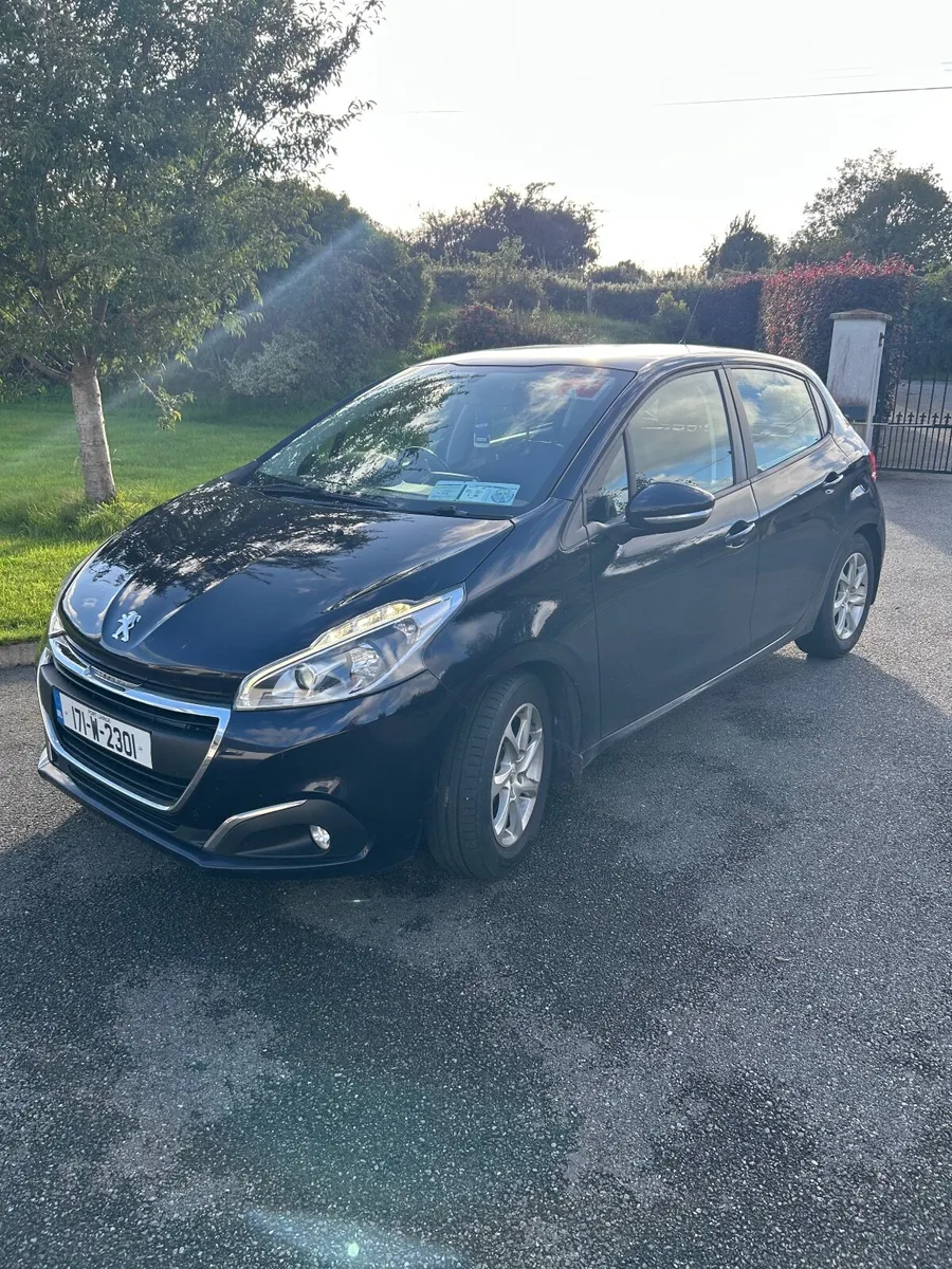 Peugeot 208 2017 - Image 1