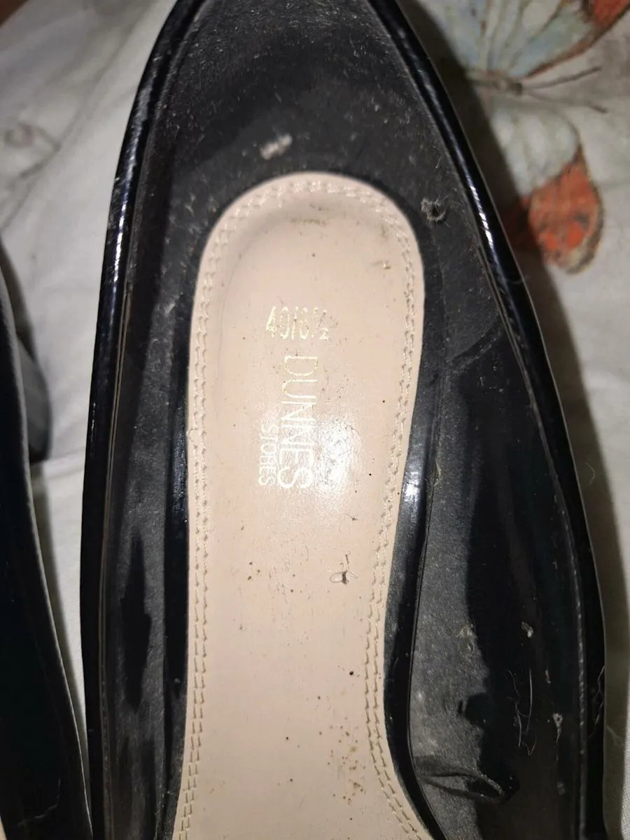 Shoes - Image 4
