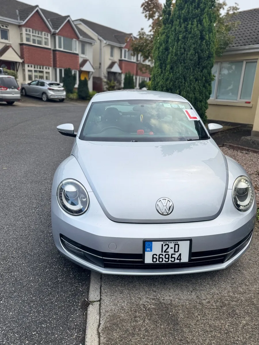 Volkswagen Beetle 2012 - Image 1
