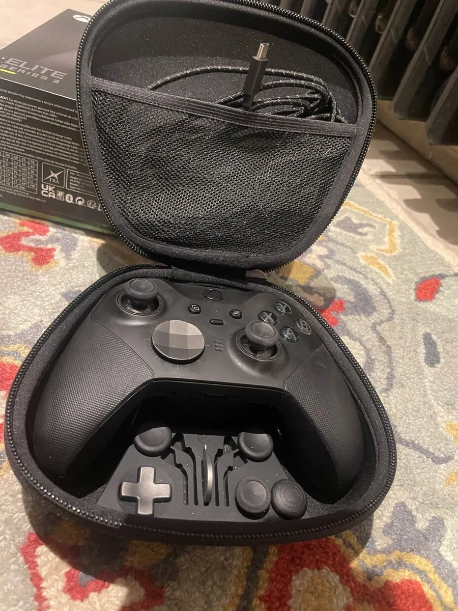 XBOX series s carbon black bundle - Image 2