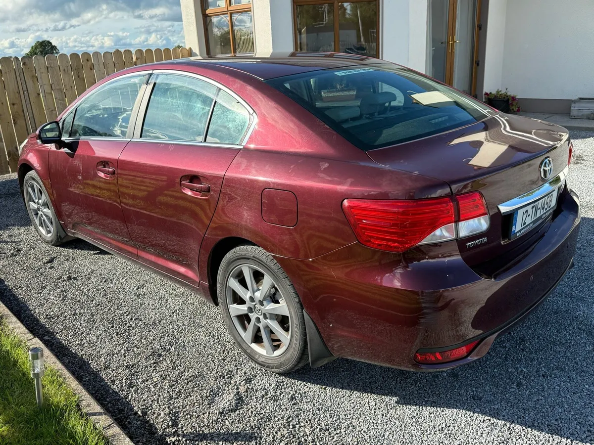 2012 Toyota Avensis LUNA 2.0 D-4D - Image 3