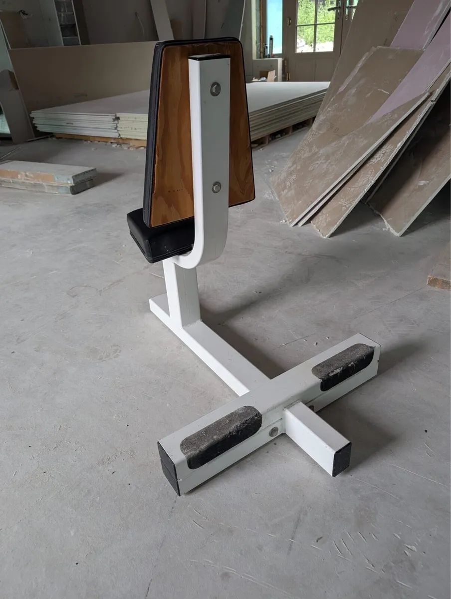 Shoulder press - Image 2