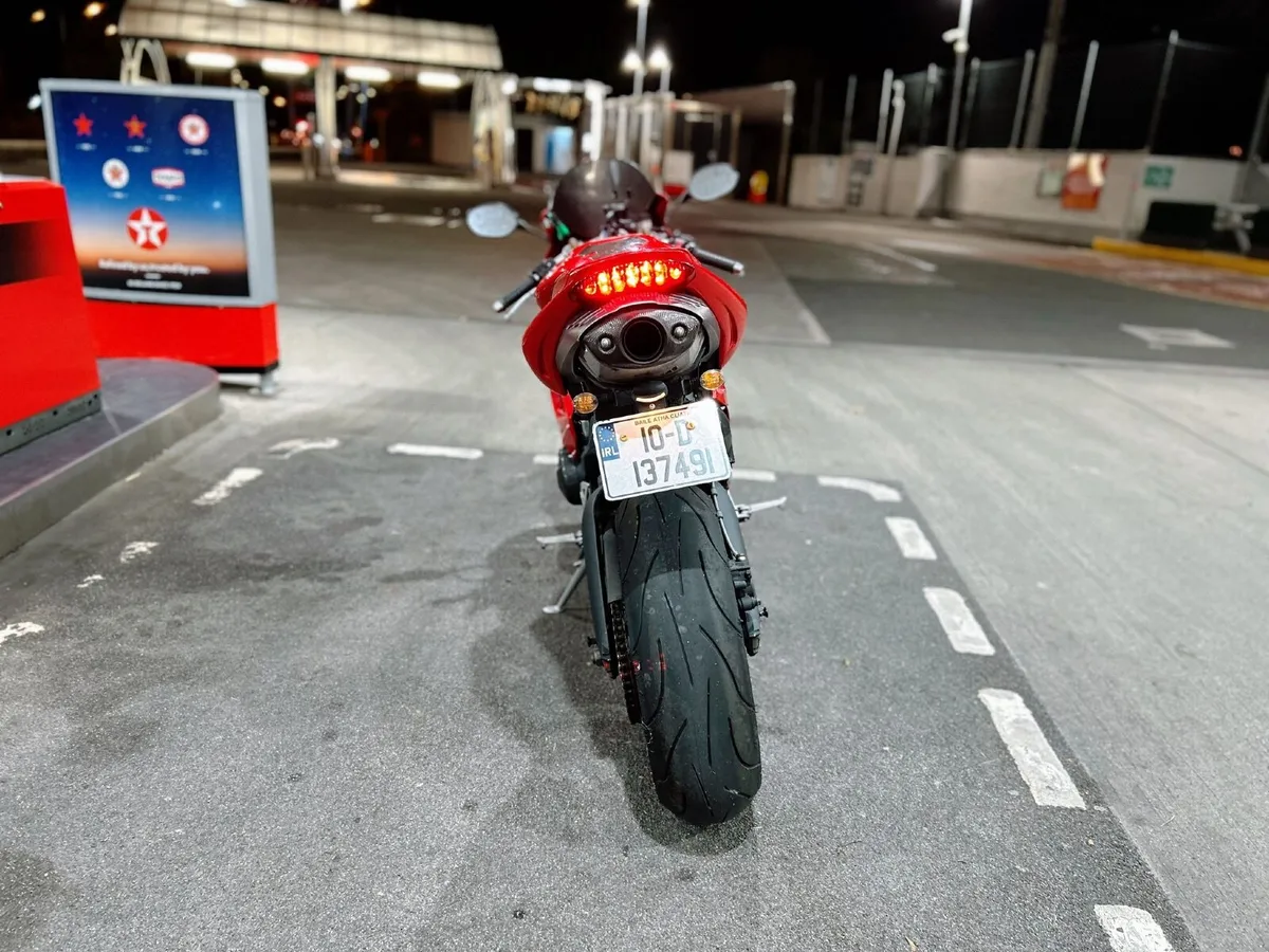 Triumph Daytona 675 - Image 3