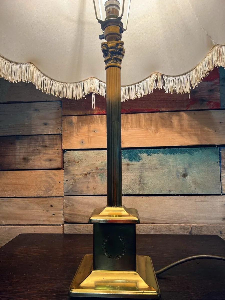 Vintage brass lamp - Image 2
