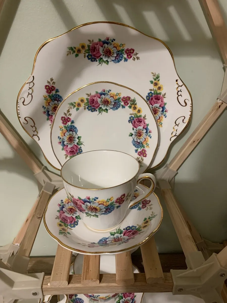 Royal Tara 21 Piece China tea set - Image 3