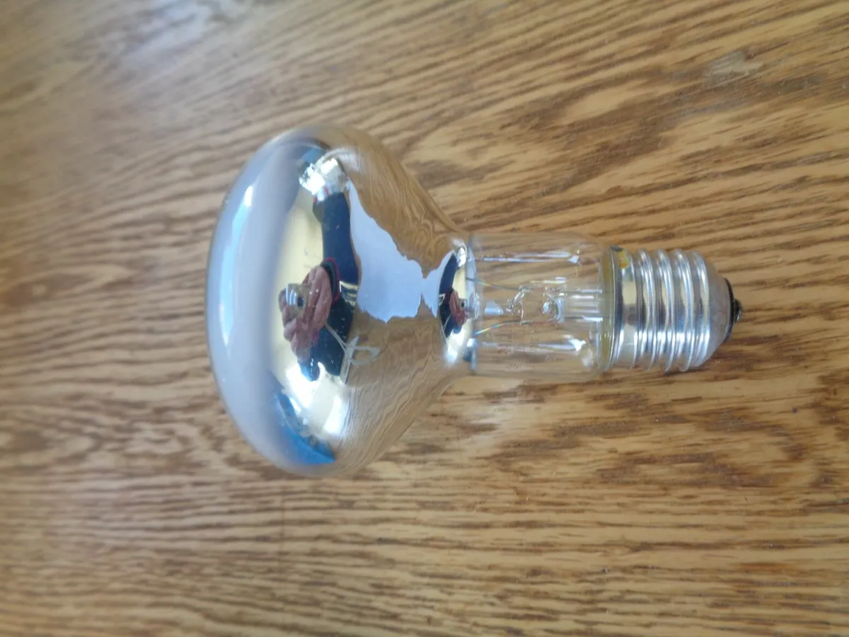 Philips E80 Spot Lamps for Sale - Image 4