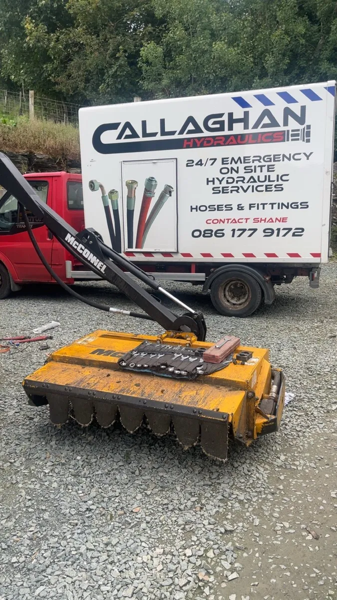 Hydraulic hose repair - Image 1