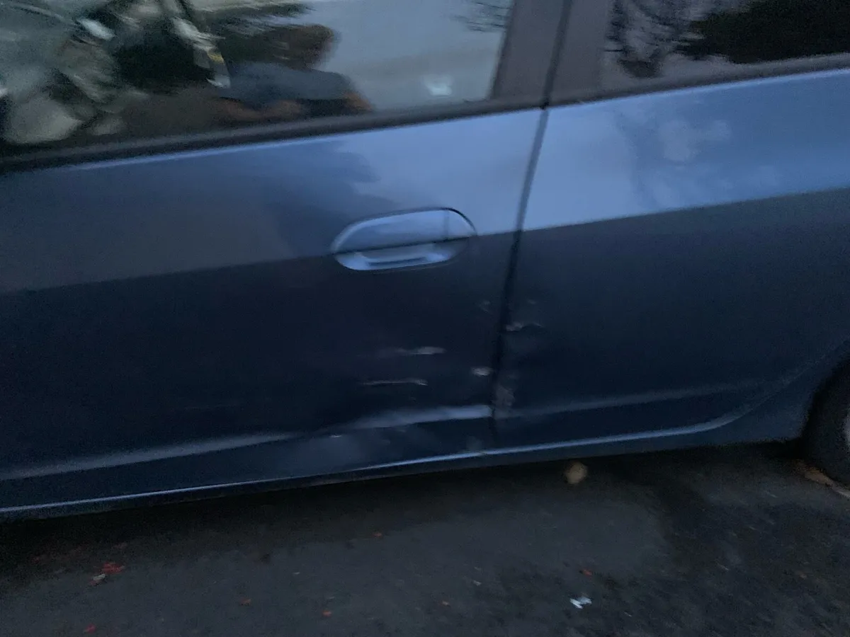 Honda insight hybrid parts of full car - Image 4