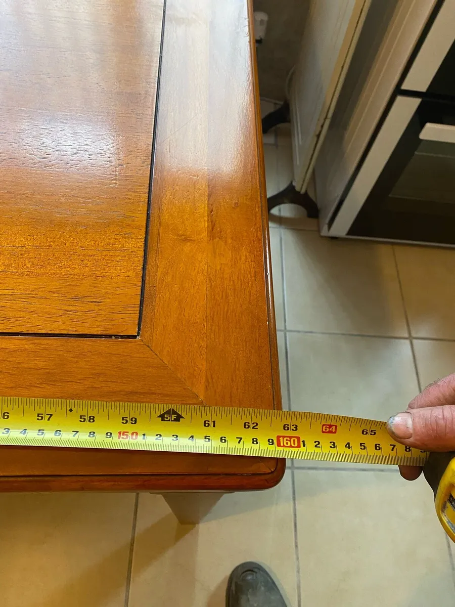 Kitchen table - Image 3