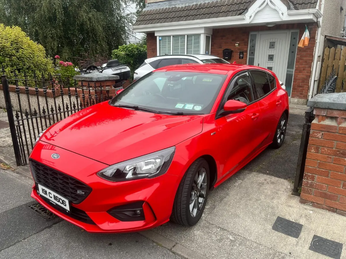 Ford Focus 2019 - Image 1