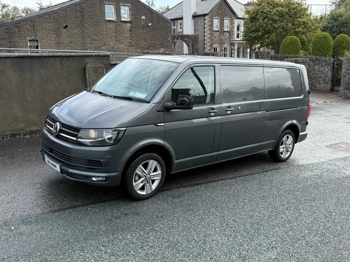 Volkswagen Transporter T32 Highline LWB Auto - Image 1