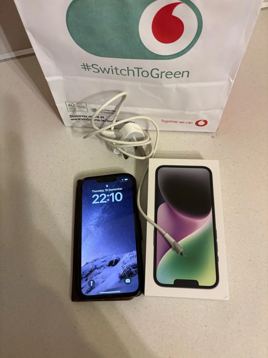 iPhone 14