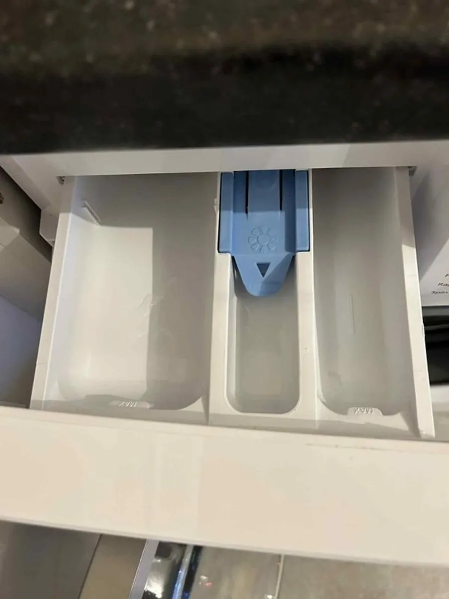 washer-dryer. - Image 2