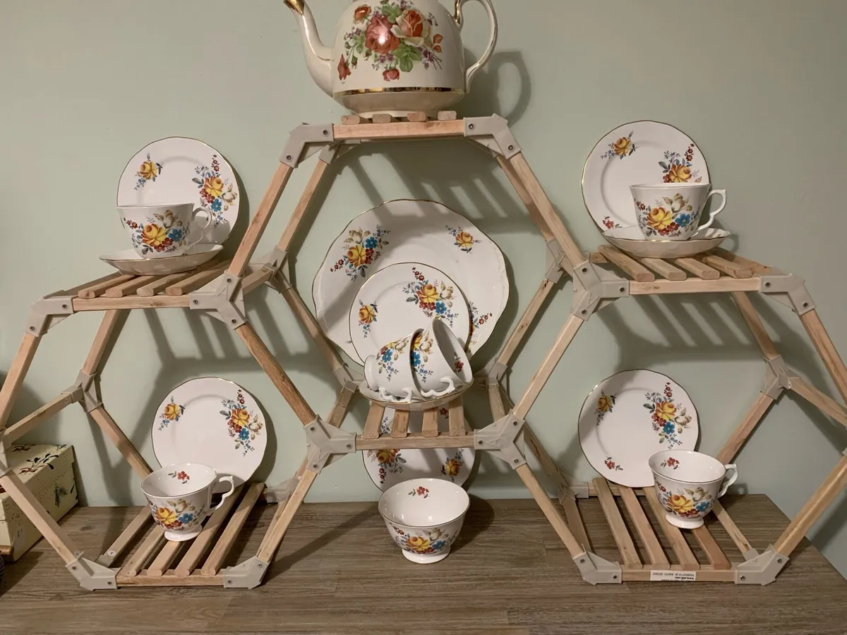 Bone China Gainsborough China Tea Set - Image 1