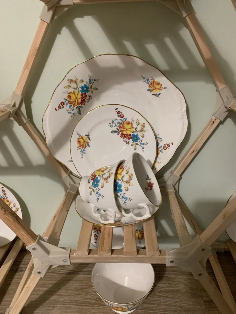 Bone China Gainsborough China Tea Set - Image 2