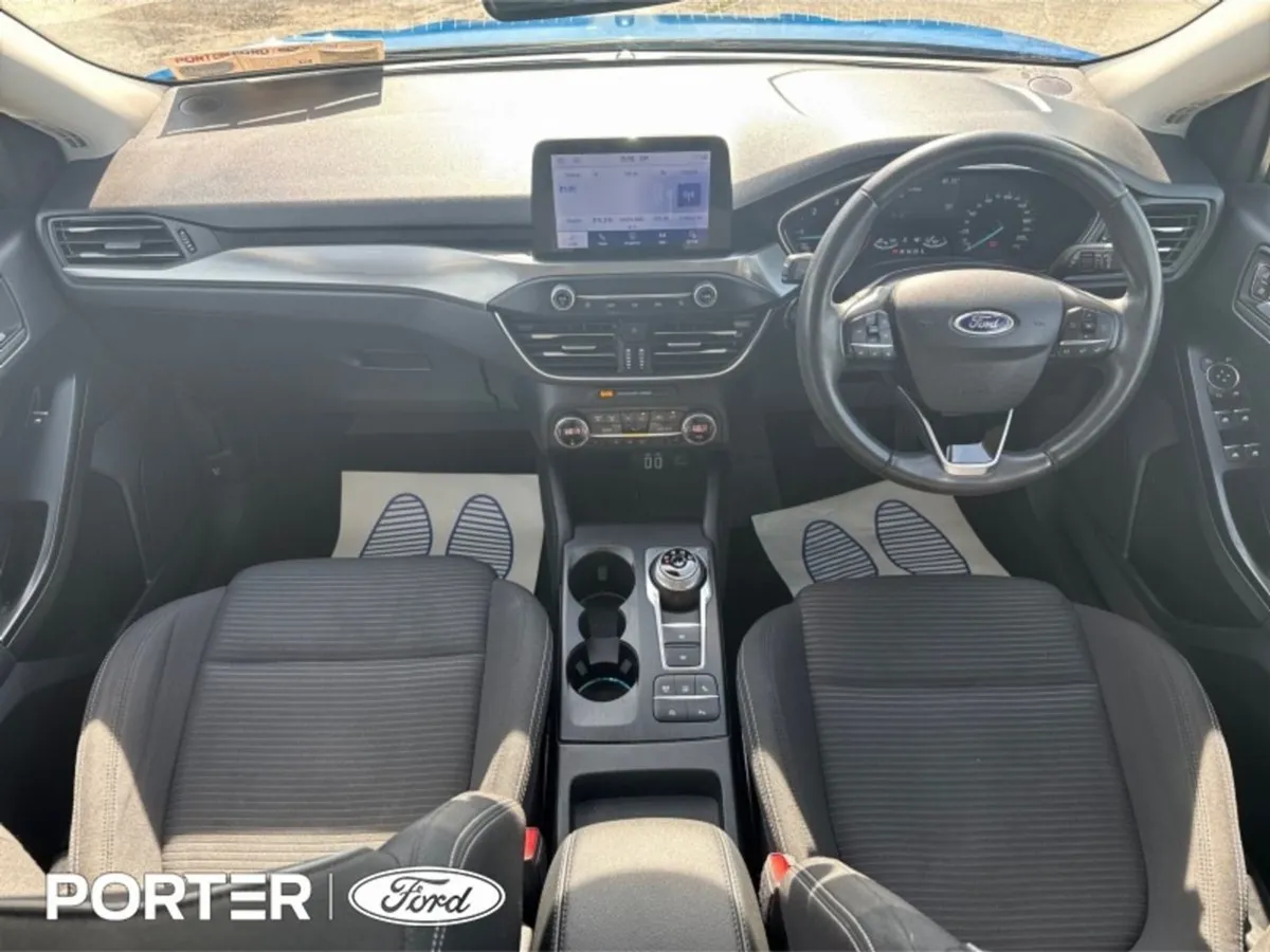 Ford Focus  auto  1.5td Titanium Edition 120PS - Image 2