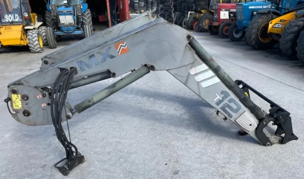 Wanted MXT12 loader