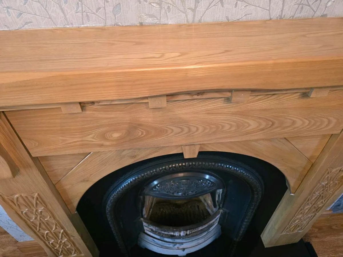 Wooden fireplace - Image 4