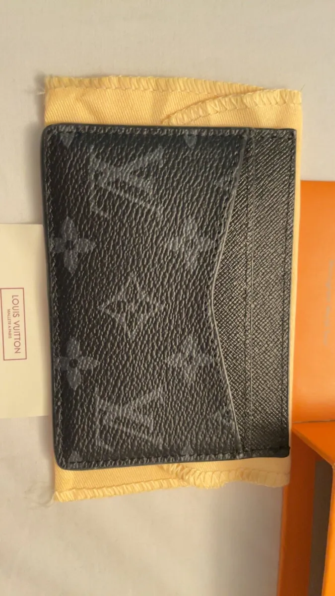 Louis Vuitton card holder - Image 4