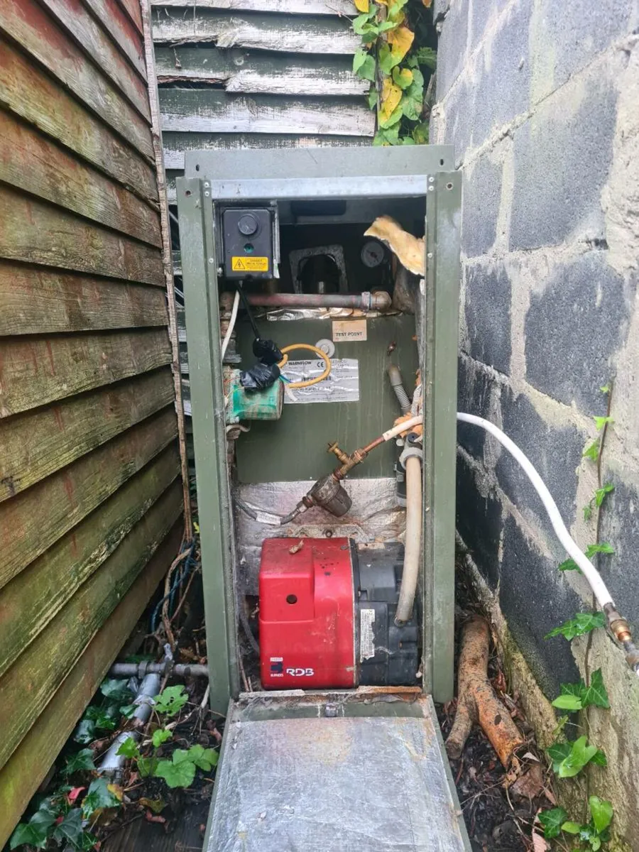 Outdoor oil boiler - Image 2