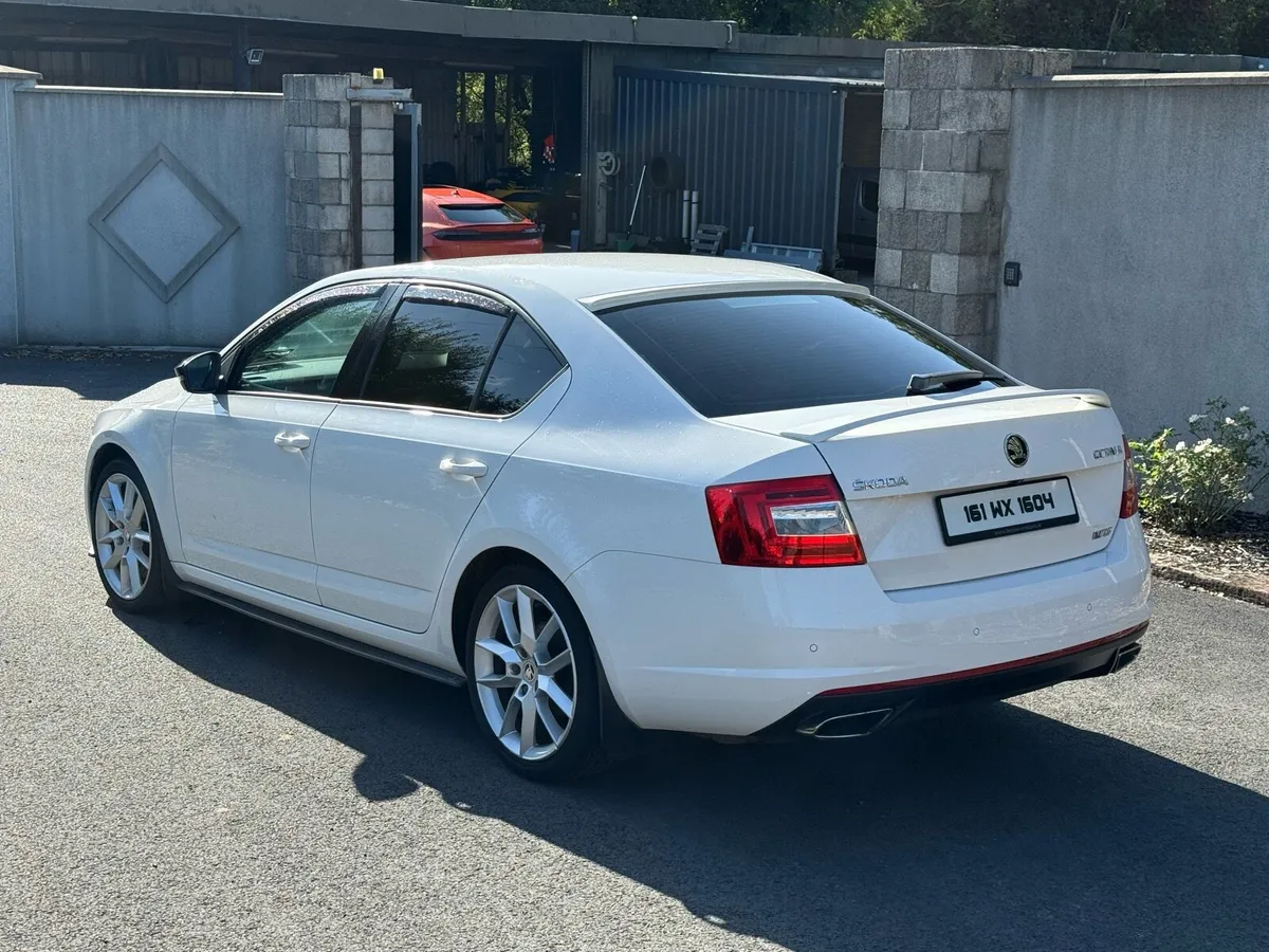 Skoda Octavia VRS 2.0TDI - Image 4