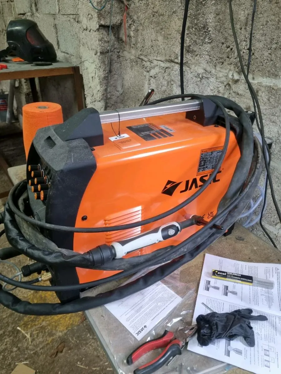 Jasic 200amp ACDC tig welder - Image 2