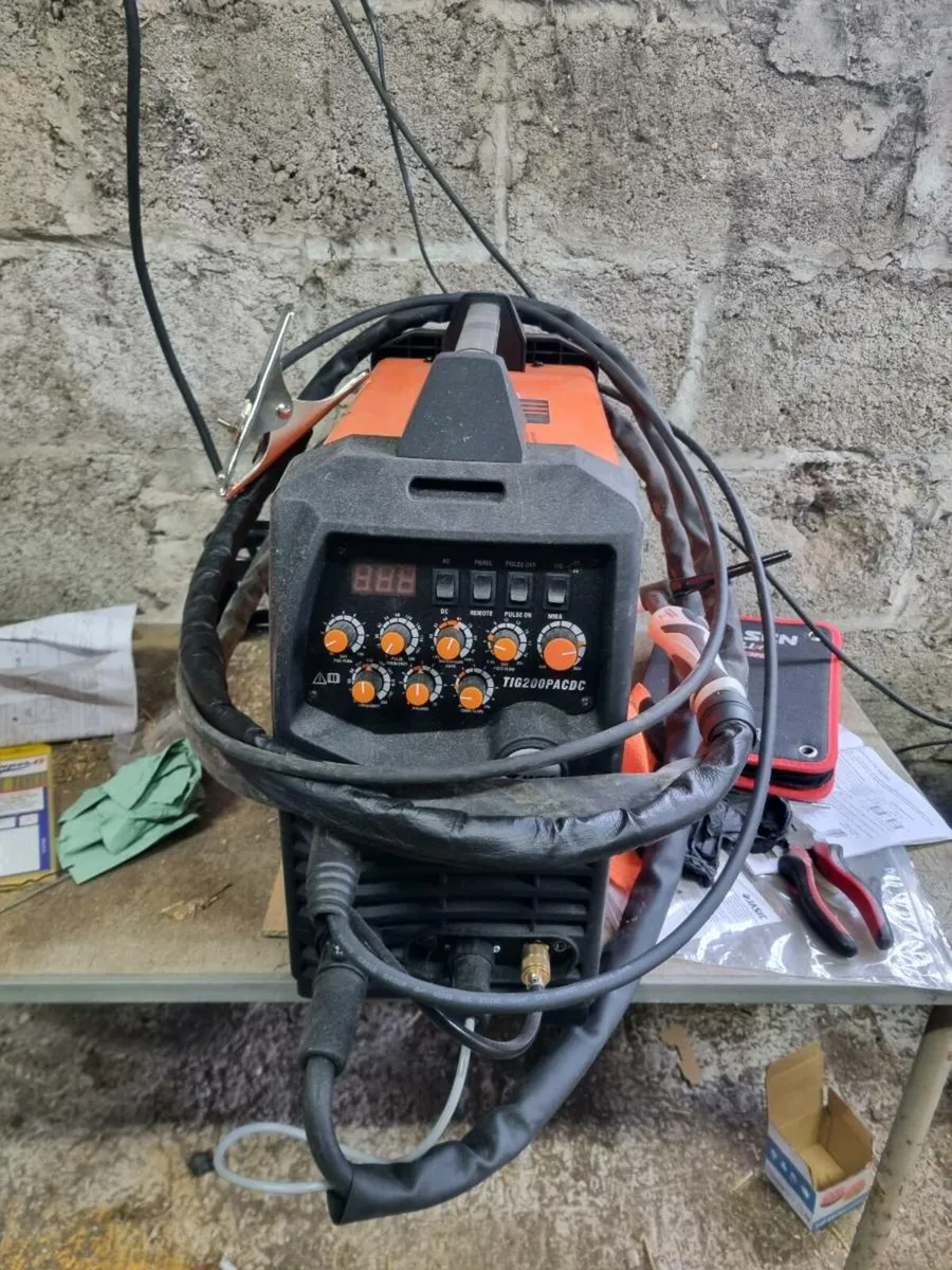Jasic 200amp ACDC tig welder - Image 1