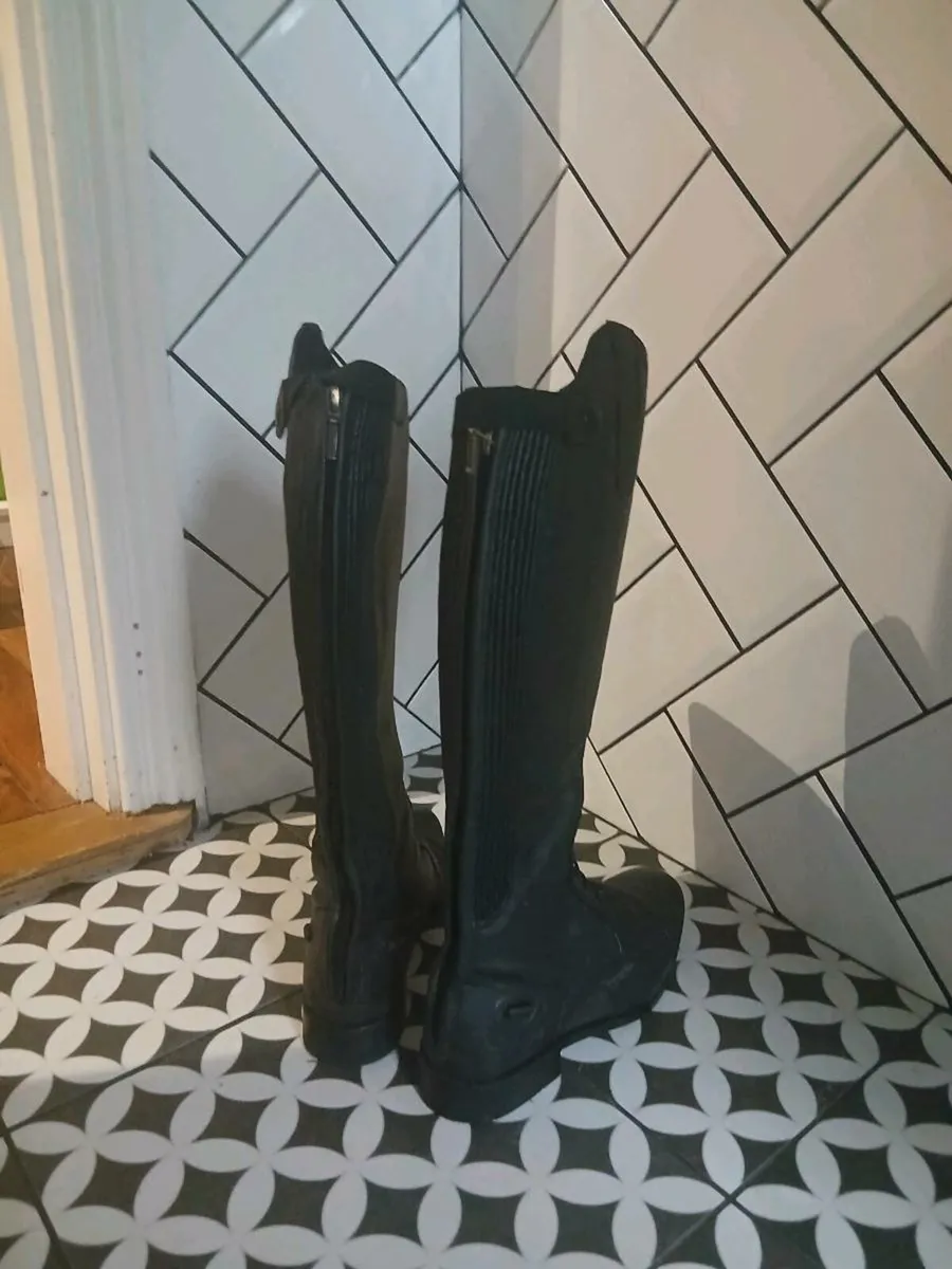 Riding boots - Image 3