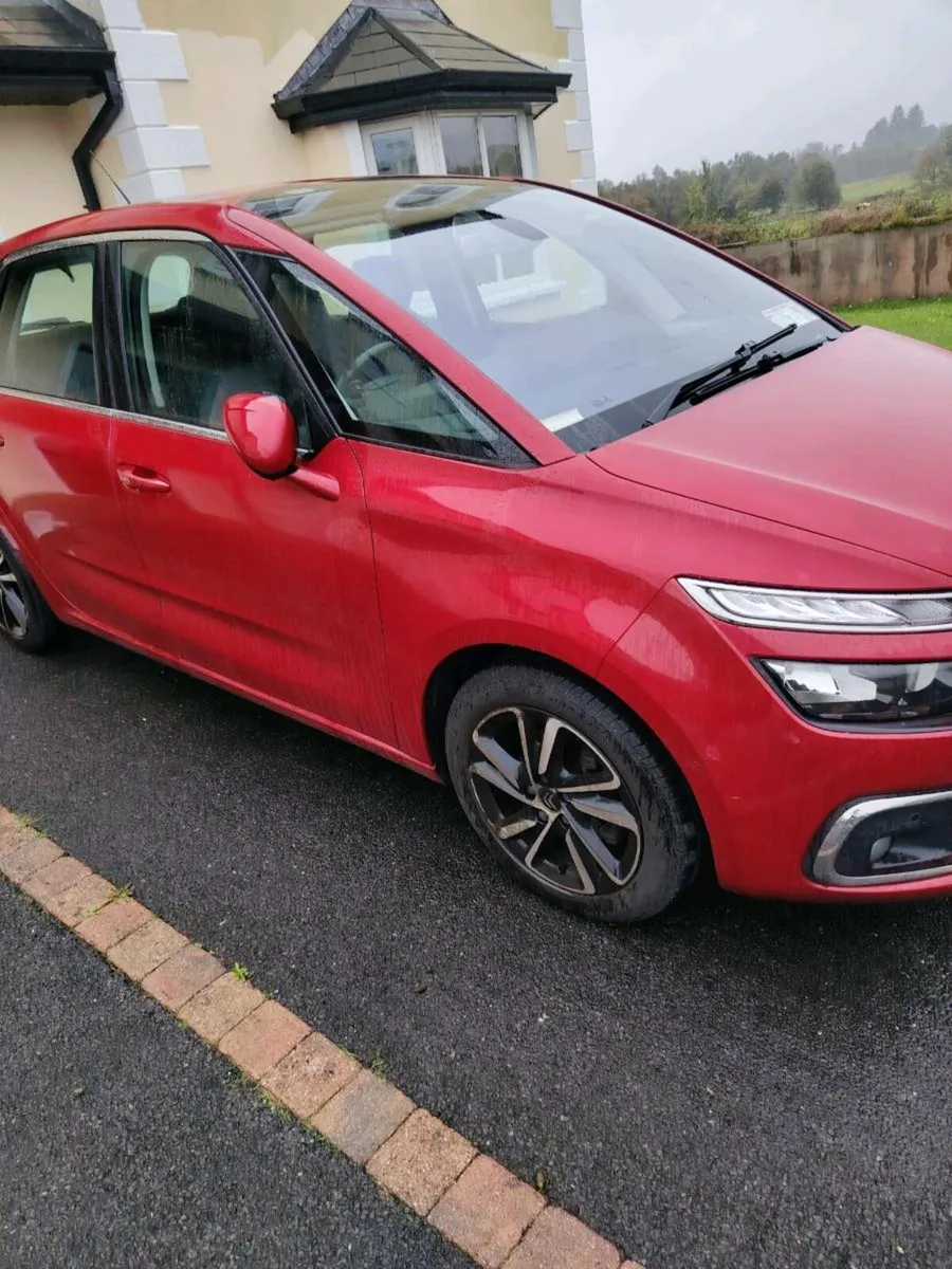 Citreon C4 - Image 1