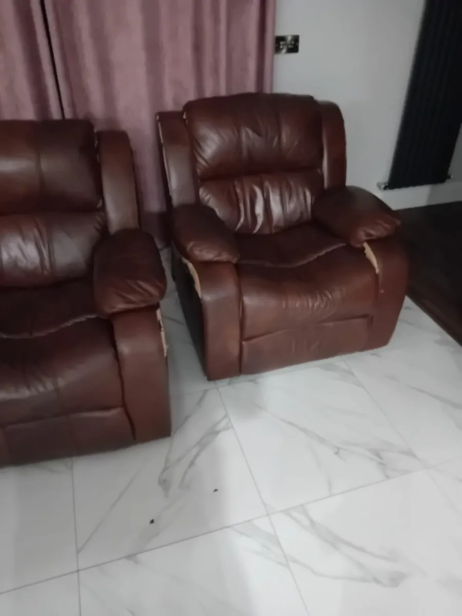 Couch, 2 Arm chairs - Image 2