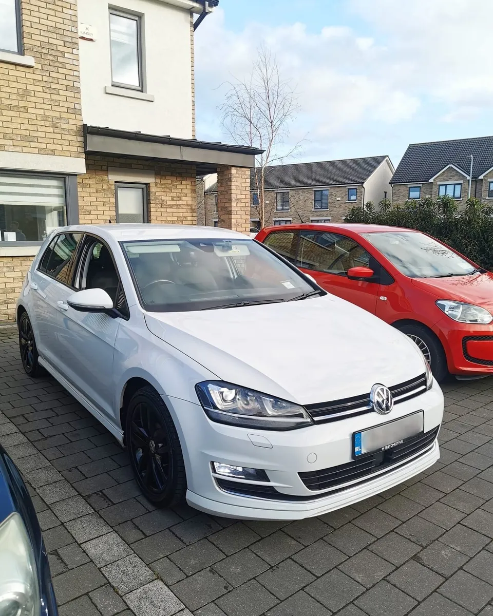 Volkswagen Golf 2017 - Image 2