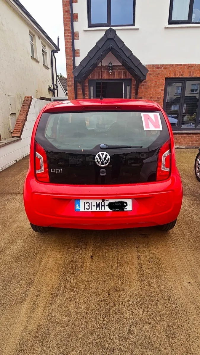Volkswagen up! 2013 - Image 2
