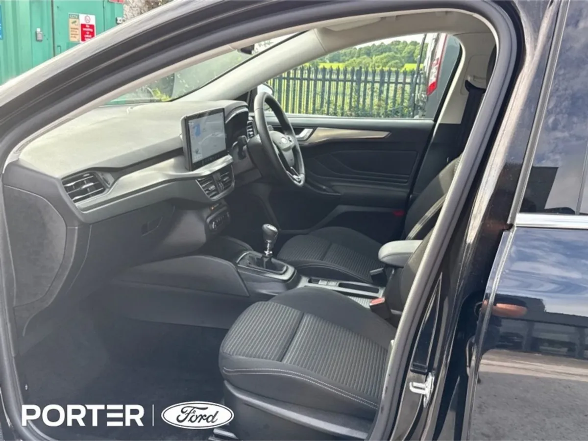 Ford Focus 1.0t Mhev Titanium 125PS - Image 4
