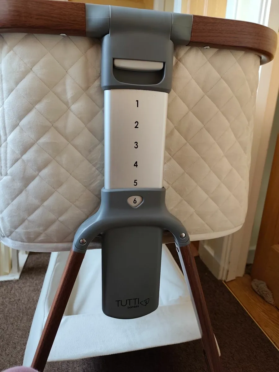 Bedside crib - Image 3