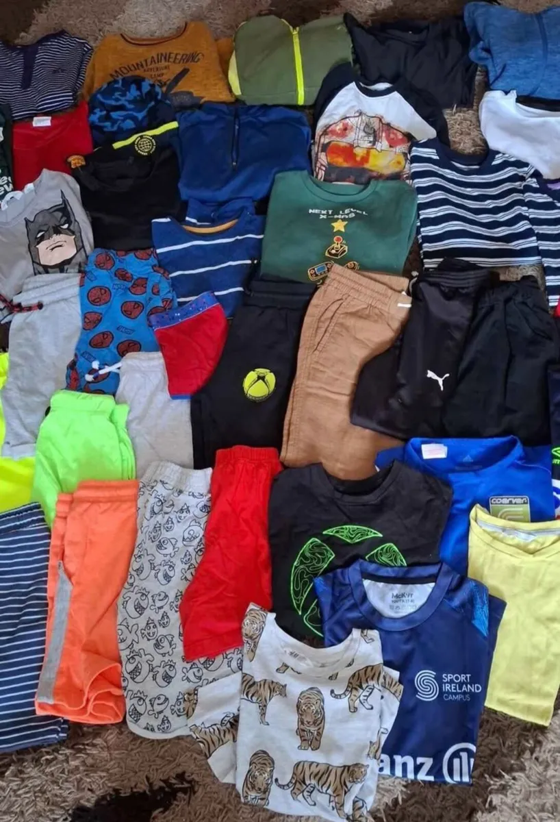 Boys clothes bundle age 7-8 - Image 3