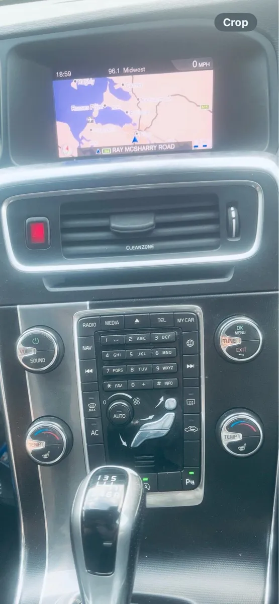 Volvo s60 R-Design sports . 2.0  diesel. - Image 4