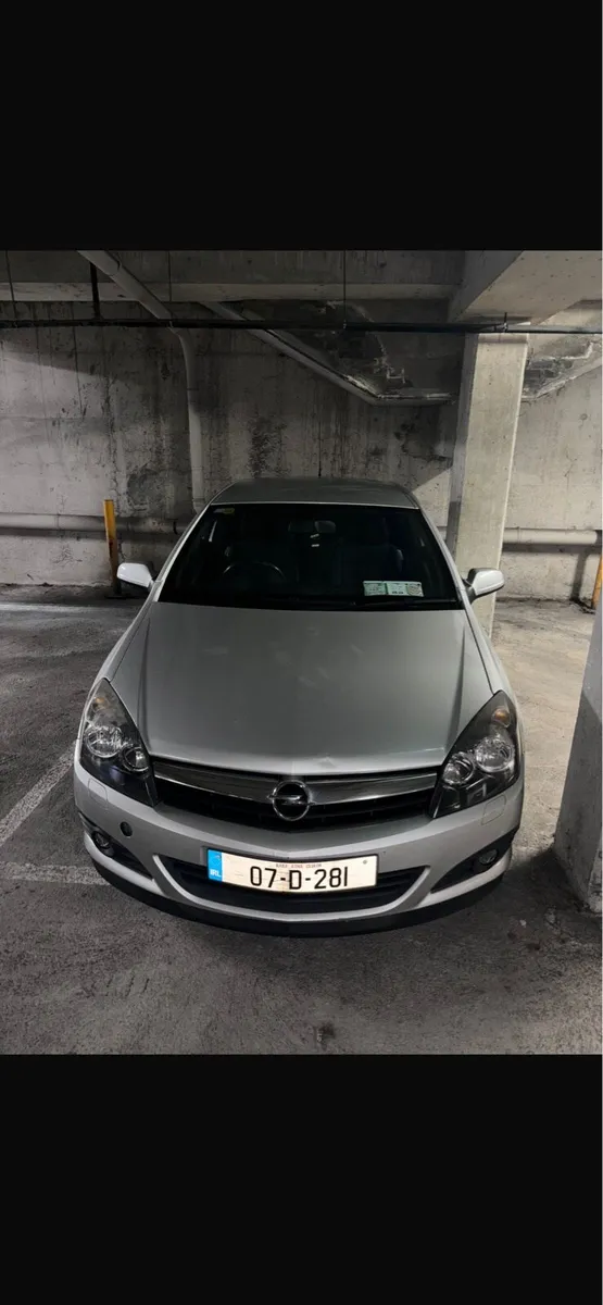 Car - Image 3