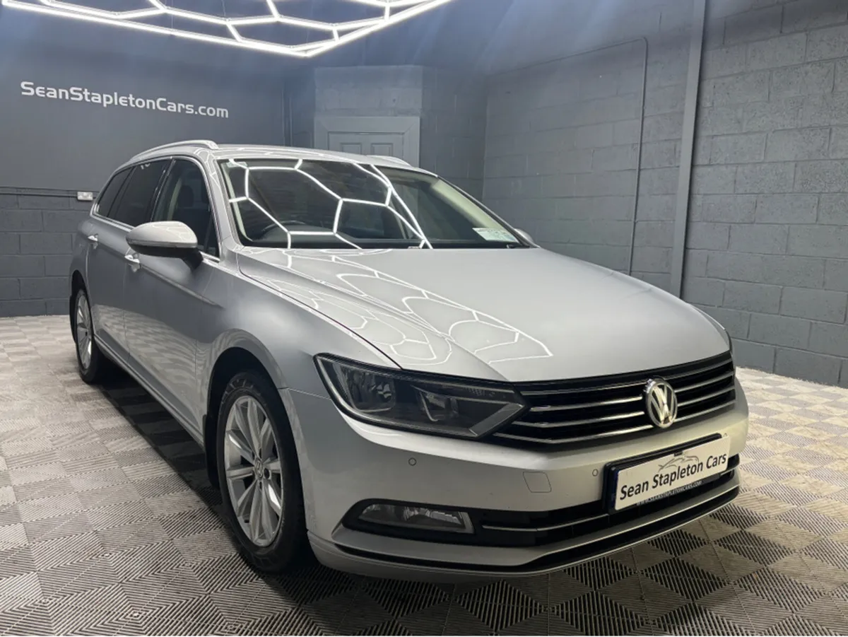 Volkswagen Passat 2.0 TDI SE BUSINESS BLUEMOTION 1 - Image 3