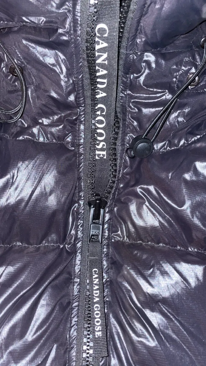 Canada goose jacket - Image 3