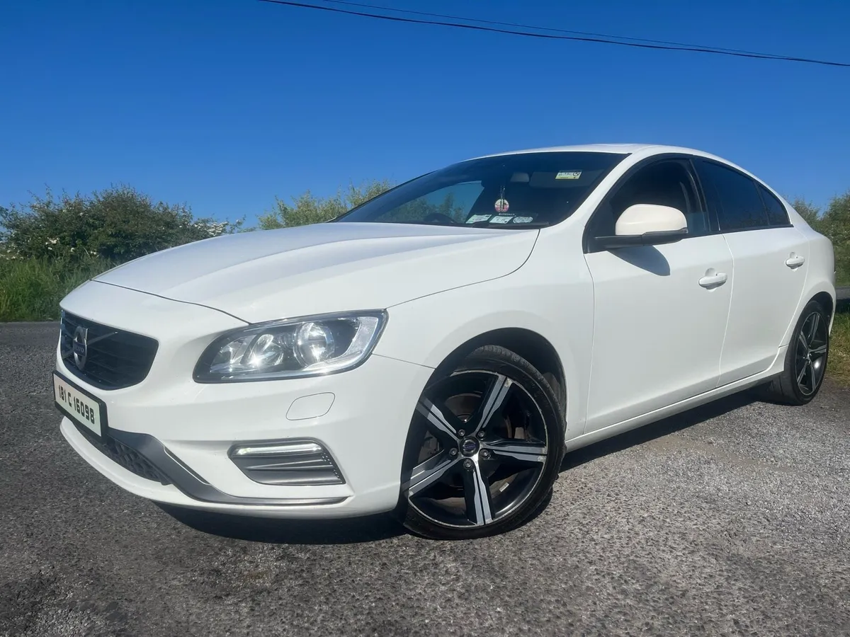 Volvo s60 R-Design sports . 2.0  diesel. - Image 2