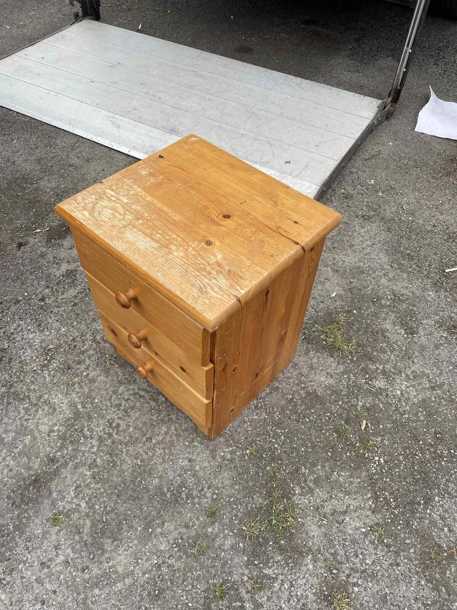Pine bedside table locker - Image 2