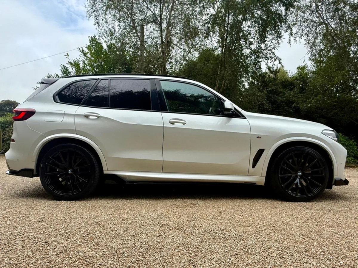 BMW X5 45E M SPORT  *Pro Pack…Skylounge…1 Owner…F. - Image 2