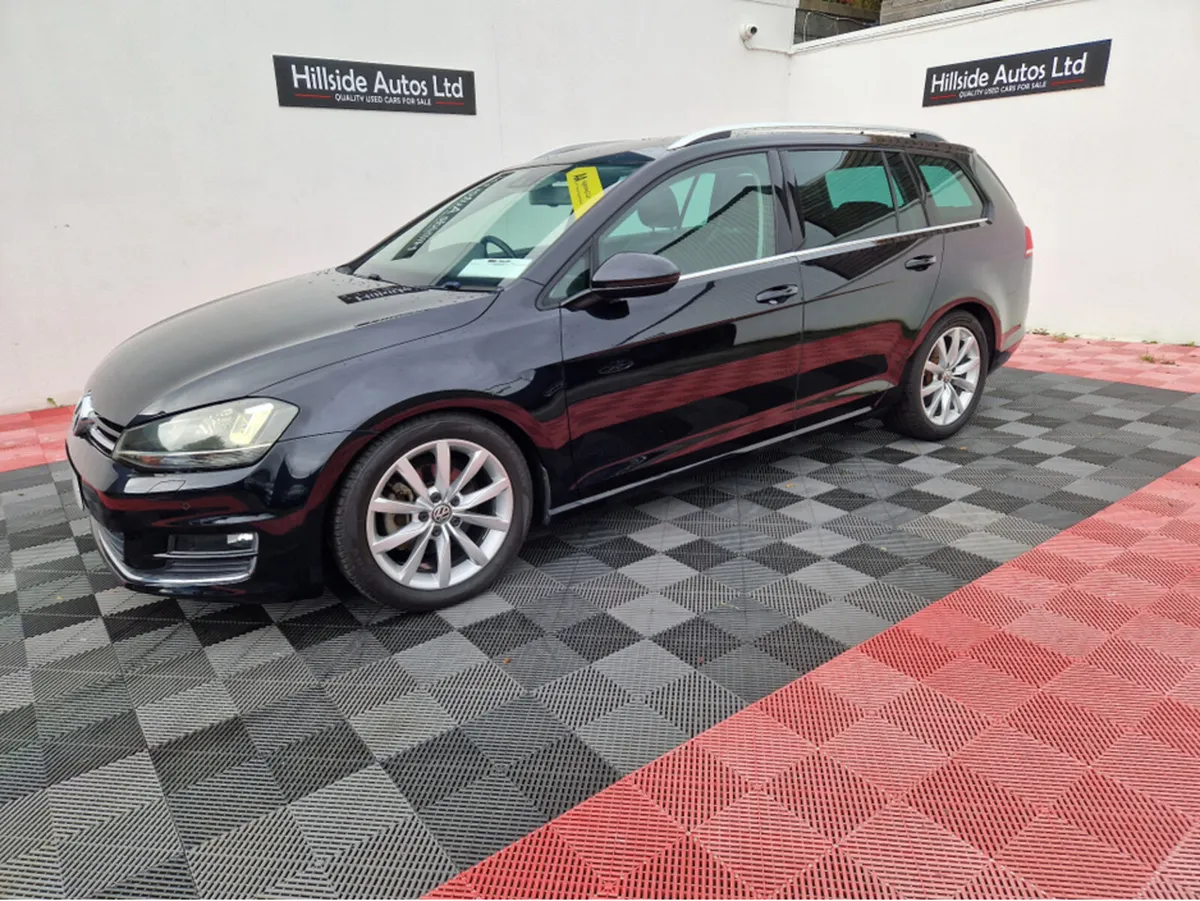 Volkswagen Golf HIGHLINE 1.4 PETROL 5DR ESTATE - Image 4