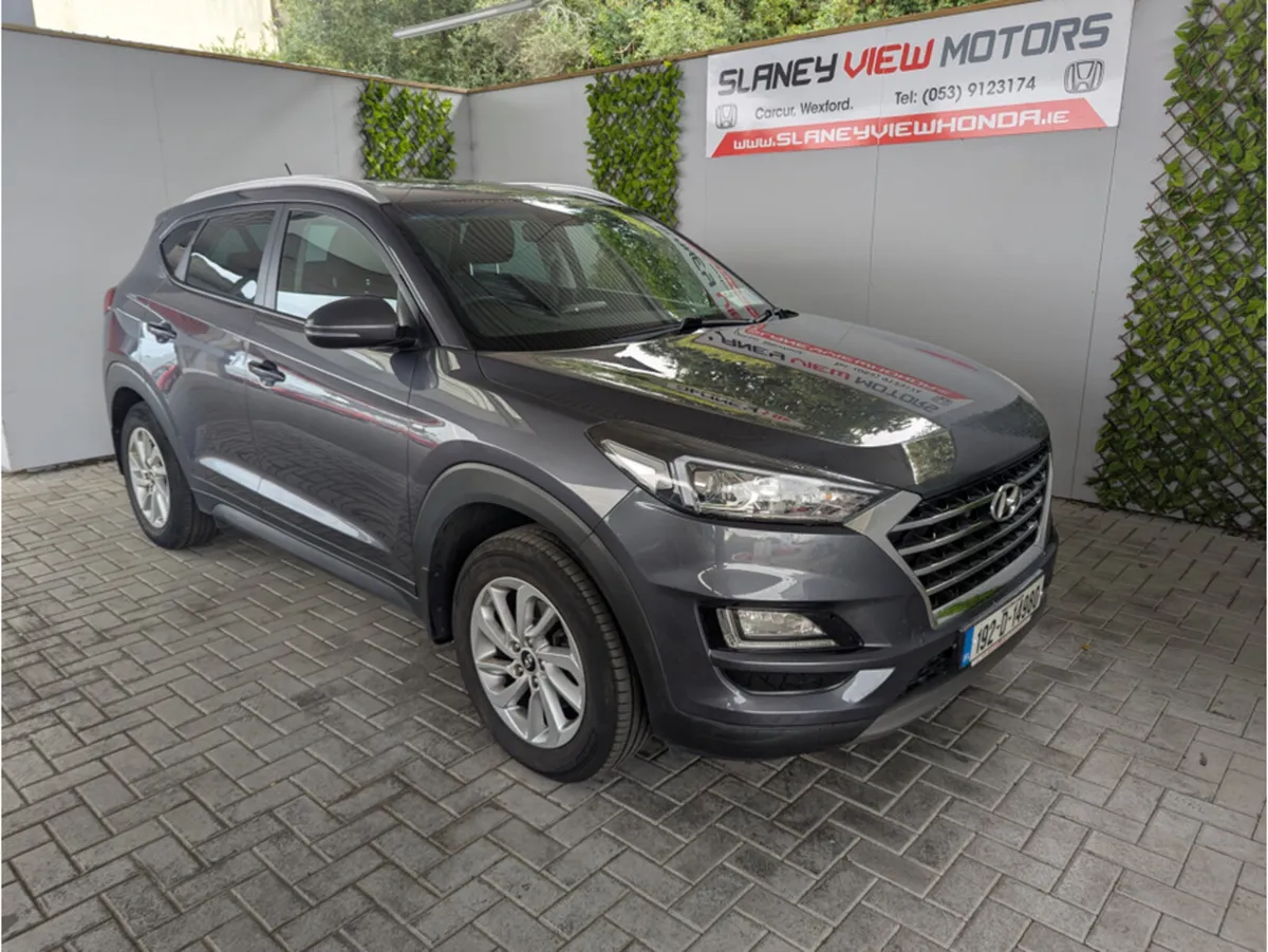 Hyundai Tucson IX35 COMFORT PLUS 1.6 5DR D - Image 1